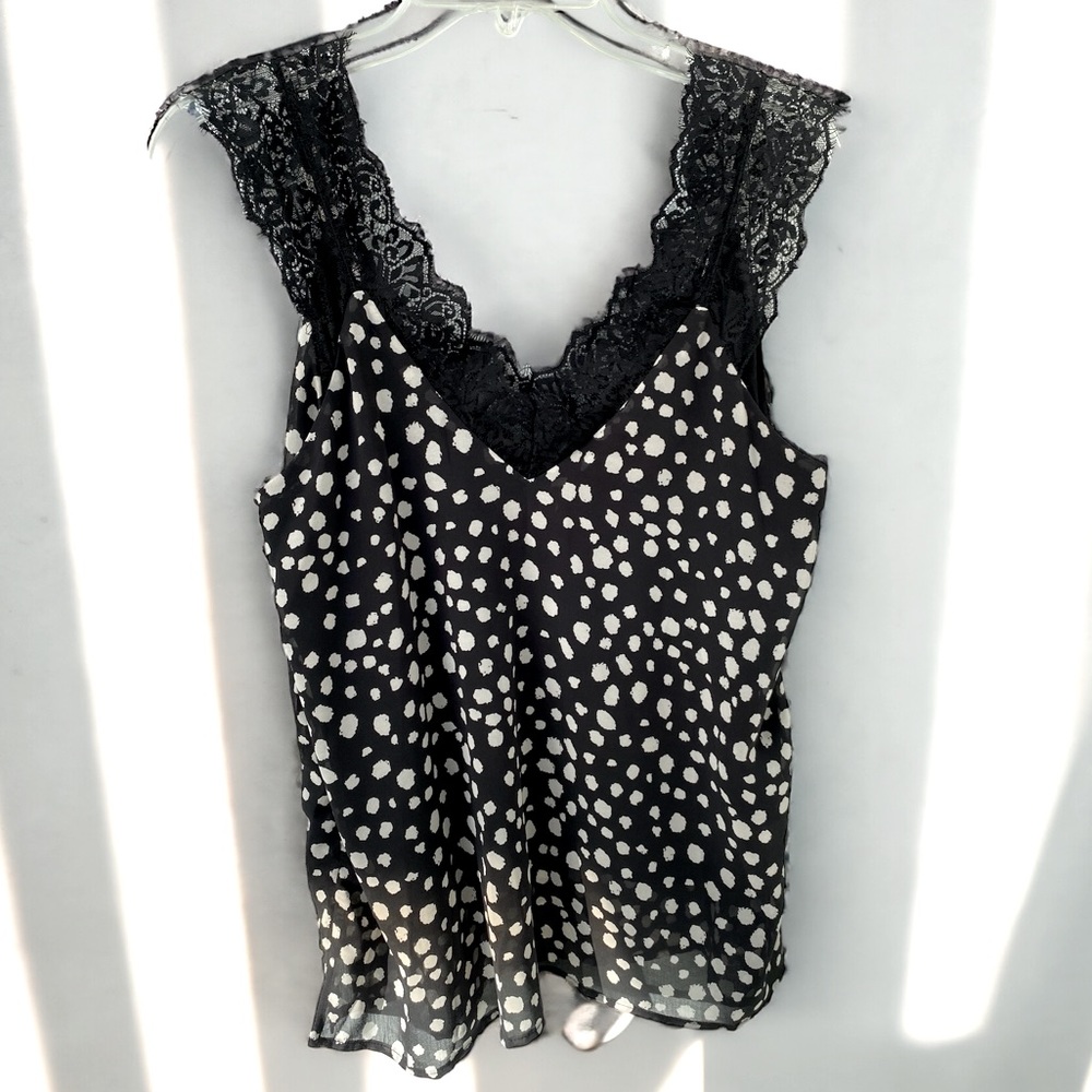 Umgee Polka Dot Eyelash Tank Top Blouse Camisole Lace Trim Women’s Size Small